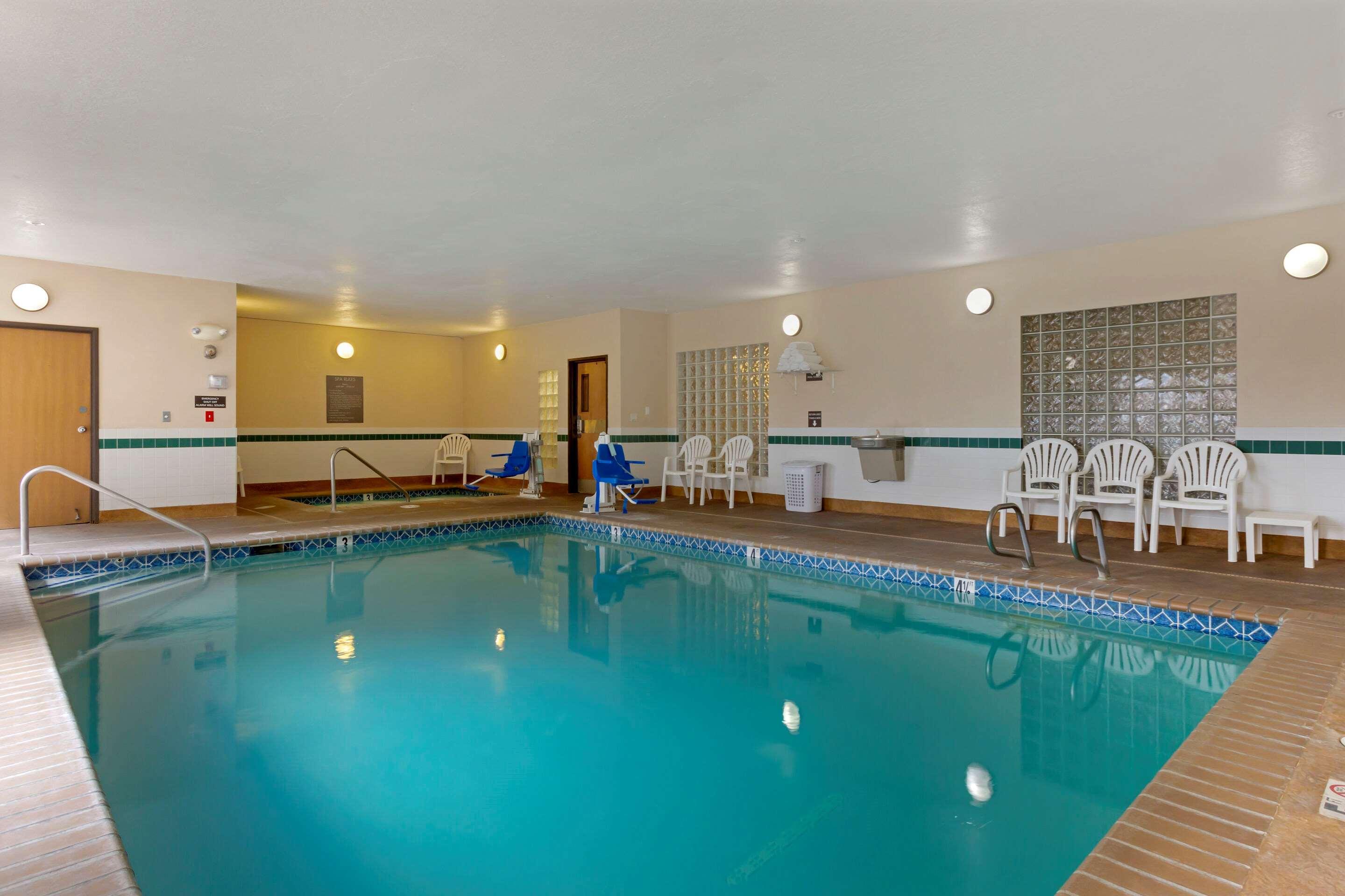 Comfort Inn Medford South Exterior photo